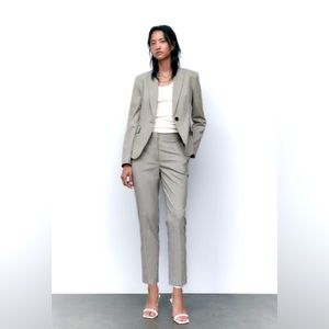 Zara Houndstooth Brazee